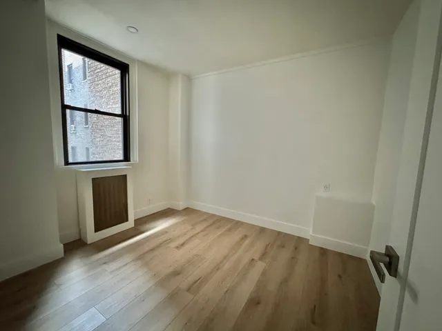 $4,282 | 138 East 38th Street, Unit 9A | Murray Hill
