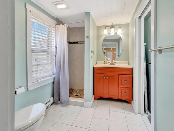 $725,000 | 580 Nantasket Avenue, Hull, MA 02045