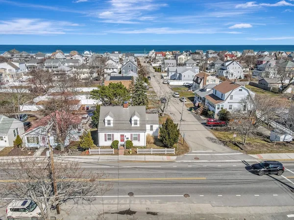 $725,000 | 580 Nantasket Avenue, Hull, MA 02045