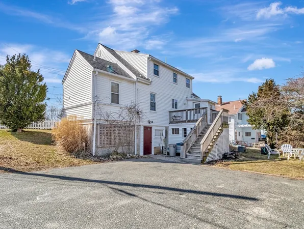 $725,000 | 580 Nantasket Avenue, Hull, MA 02045
