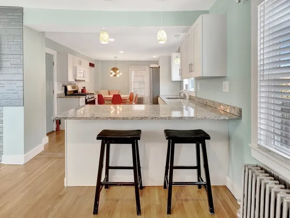 $725,000 | 580 Nantasket Avenue, Hull, MA 02045
