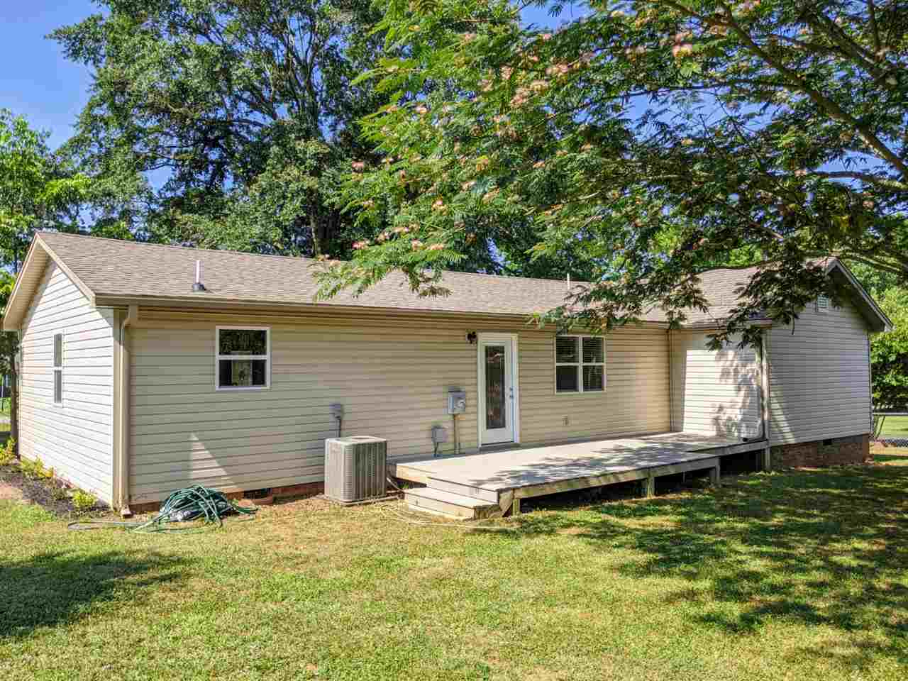 206 Anon Drive Inman, SC 29349 - Photo 2 of 11