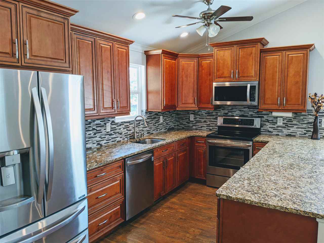 206 Anon Drive Inman, SC 29349 - Photo 4 of 11