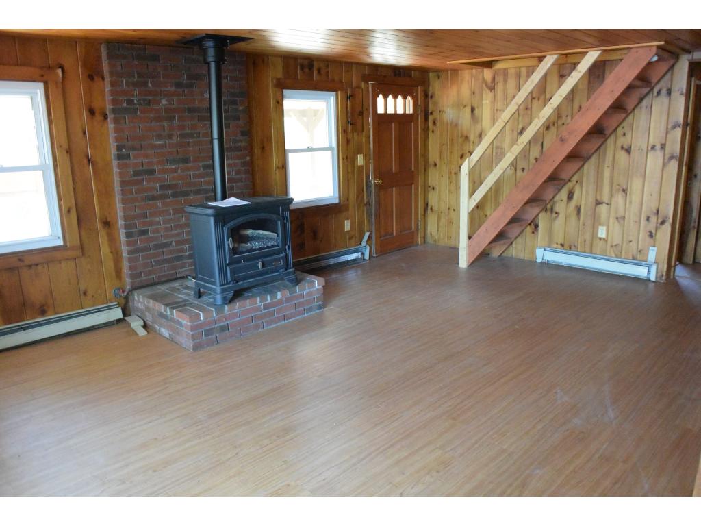 122 Old Town Road Weare, NH 03281 - Photo 12 of 18