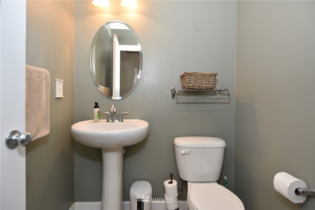 3609 185th Place Southeast Bothell, WA 98012 - Photo 13 of 25