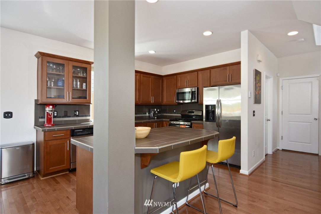 3609 185th Place Southeast Bothell, WA 98012 - Photo 7 of 25
