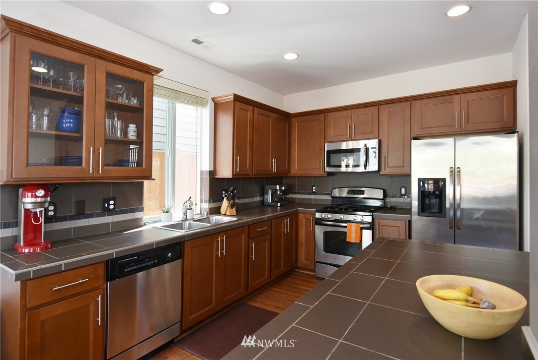 3609 185th Place Southeast Bothell, WA 98012 - Photo 8 of 25