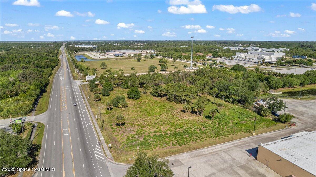 3400 Sarno Road Melbourne, FL 32935 - Photo 4 of 16 a view of a city