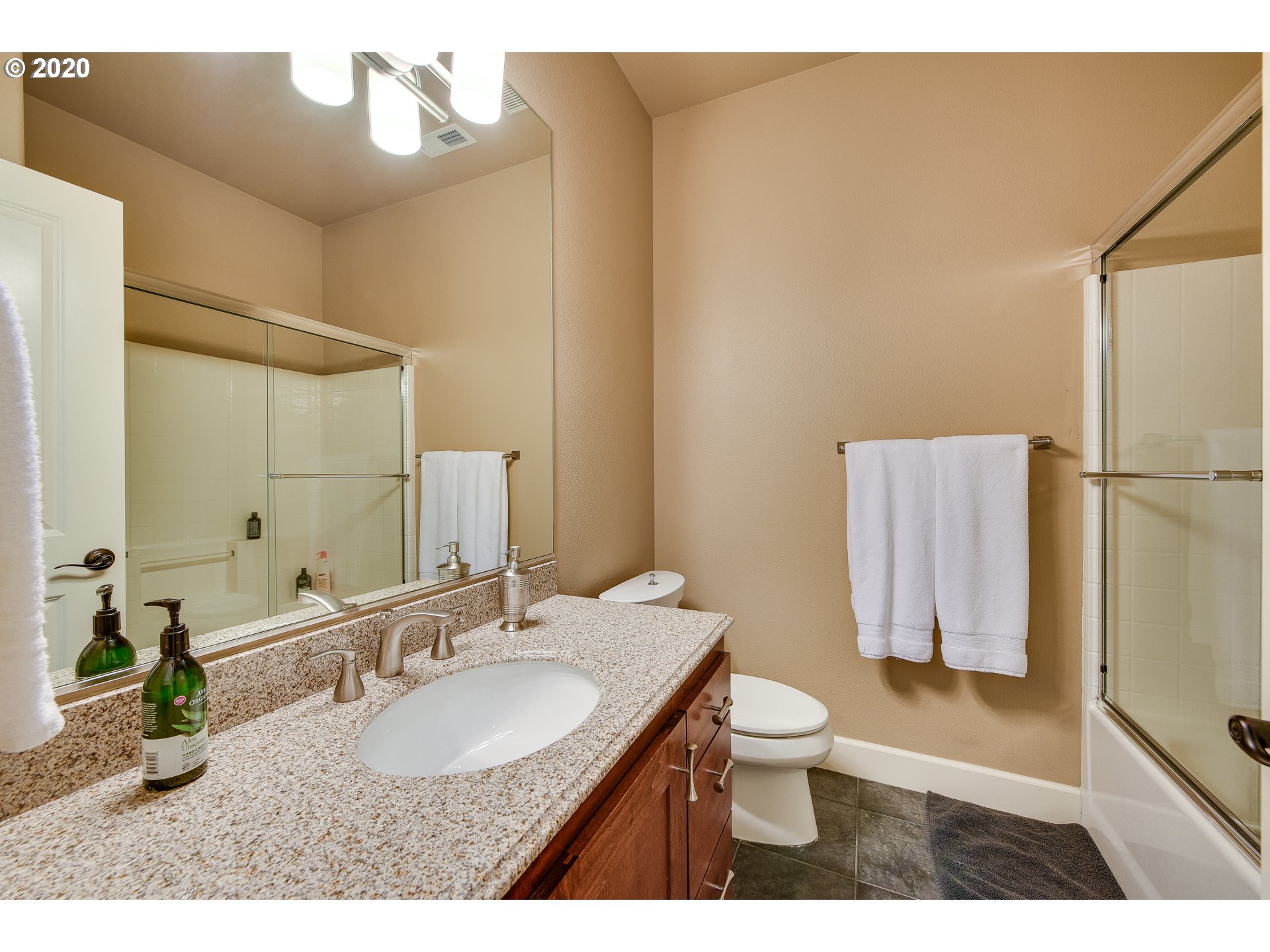 126 Southeast Gabbert Road Gresham, OR 97080 - Photo 28 of 32 Gallery Image 28