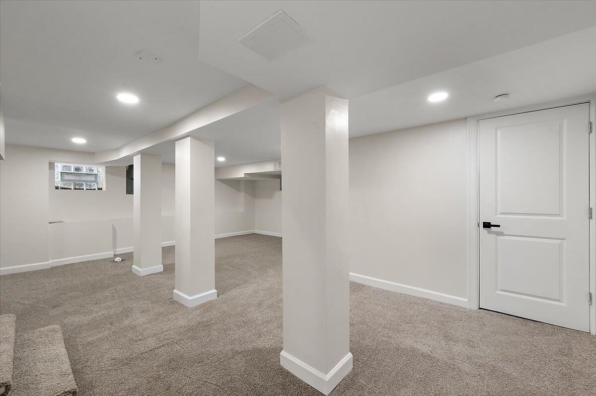 7406 Kipling Avenue Detroit, MI 48206 - Photo 50 of 59 77-7406 Kipling Ave-77