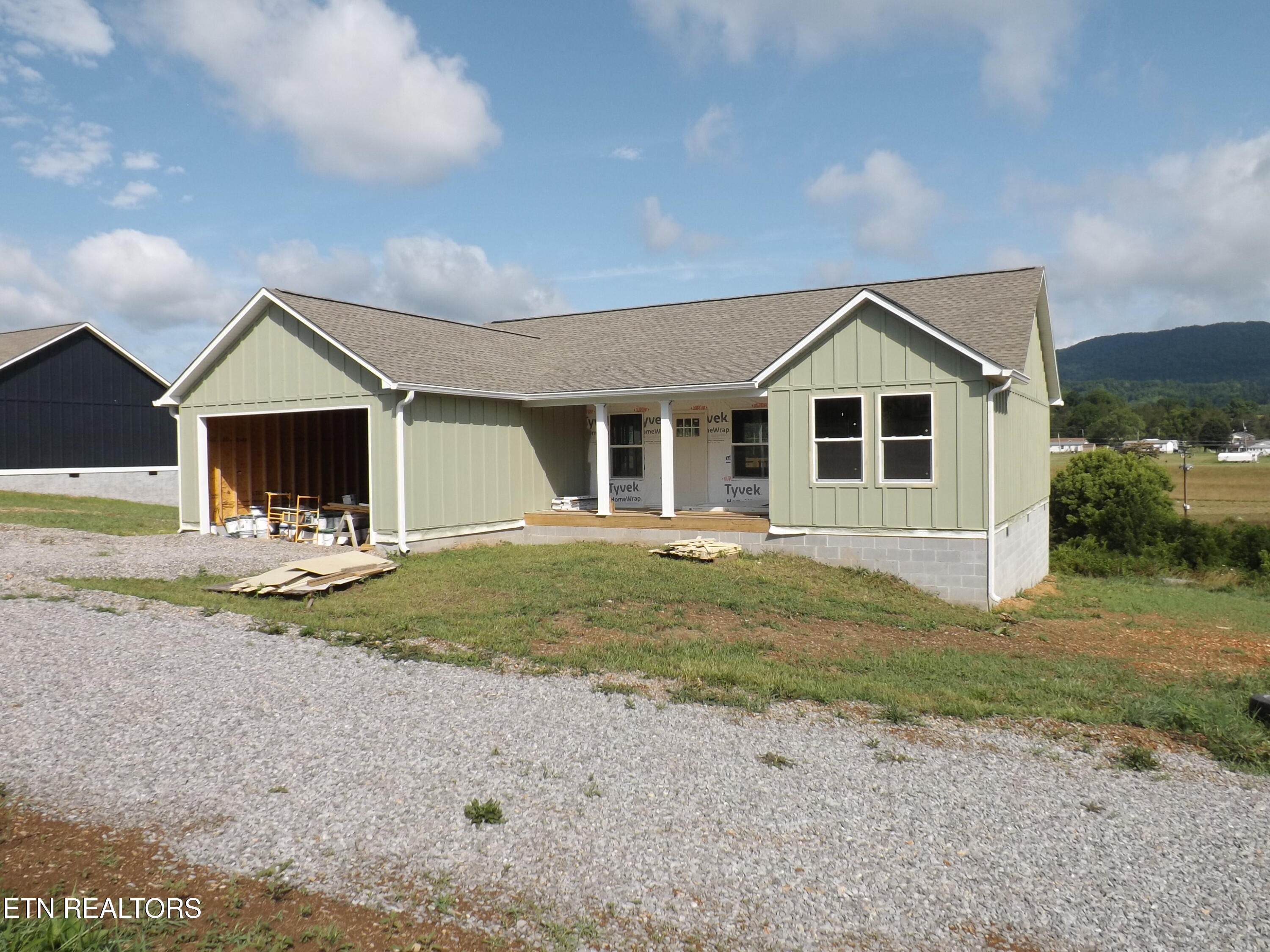 963 Shawanee Road Harrogate, TN 37752 - Photo 3 of 8 DSCF4418