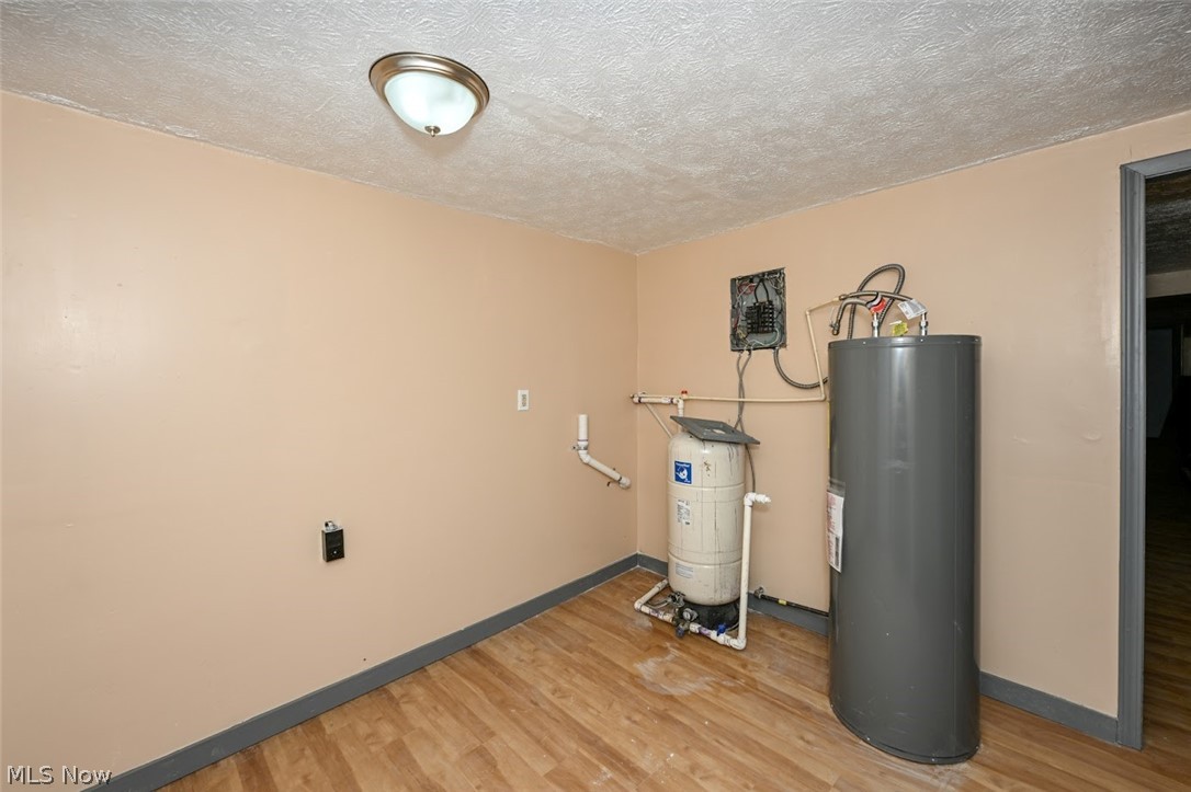 916 Abington Road Akron, OH 44312 - Photo 27 of 27