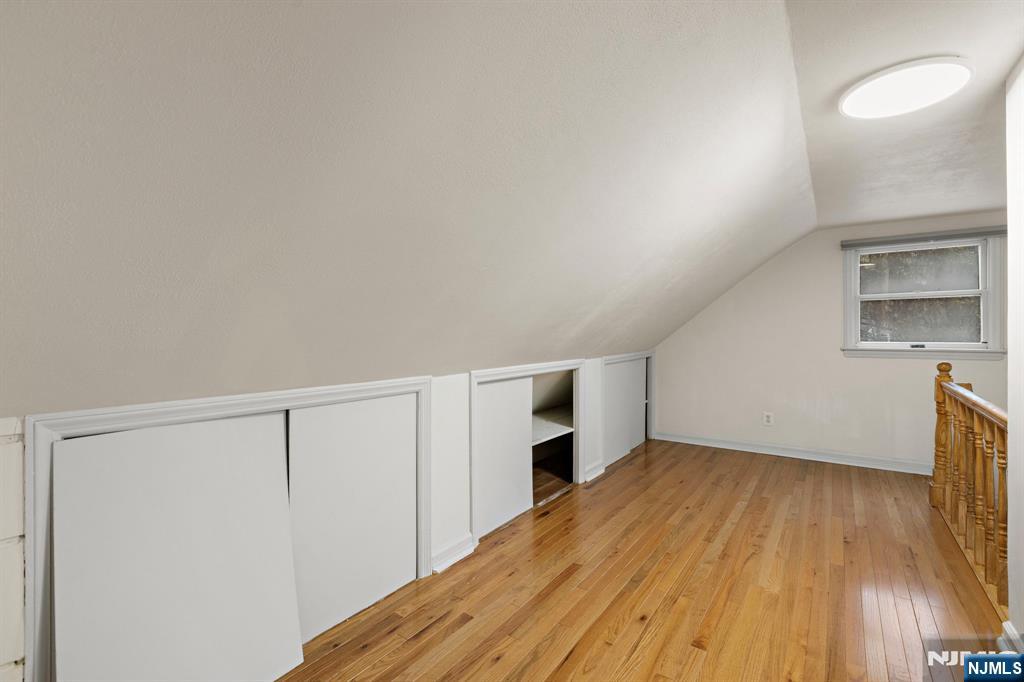 32 Beechwood Road Cresskill, NJ 07626 - Photo 14 of 26