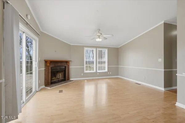 $399,000 | 257 Wesley Drive, Piney Flats, TN 37686