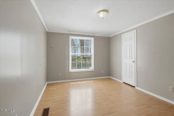$399,000 | 257 Wesley Drive, Piney Flats, TN 37686