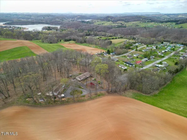 $399,000 | 257 Wesley Drive, Piney Flats, TN 37686