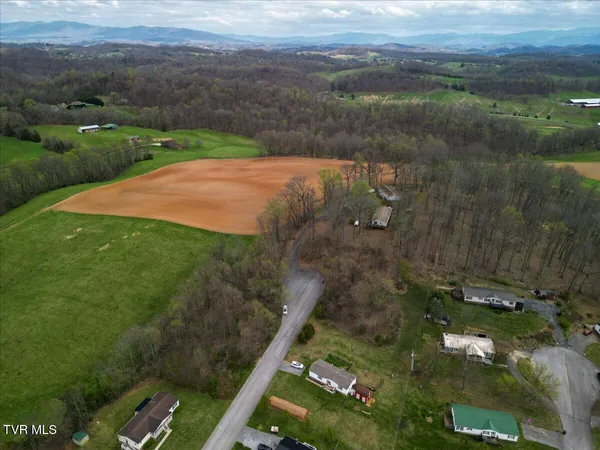 $399,000 | 257 Wesley Drive, Piney Flats, TN 37686