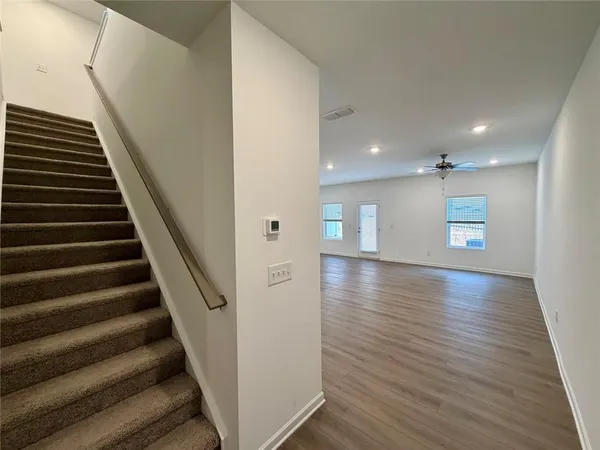 $2,095 | 5333 Frontier Court, Flowery Branch, GA 30542