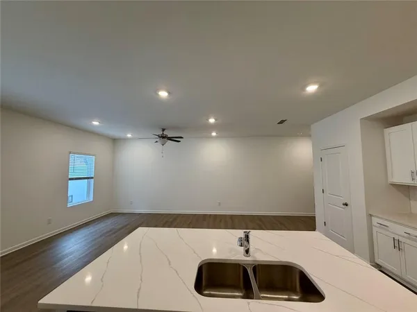 $2,095 | 5333 Frontier Court, Flowery Branch, GA 30542