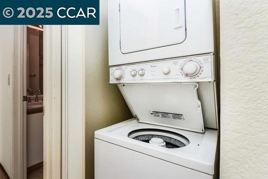 1300 Walden Road Walnut Creek, CA 94597 - Photo 33 of 52 a utility room with dryer and washer