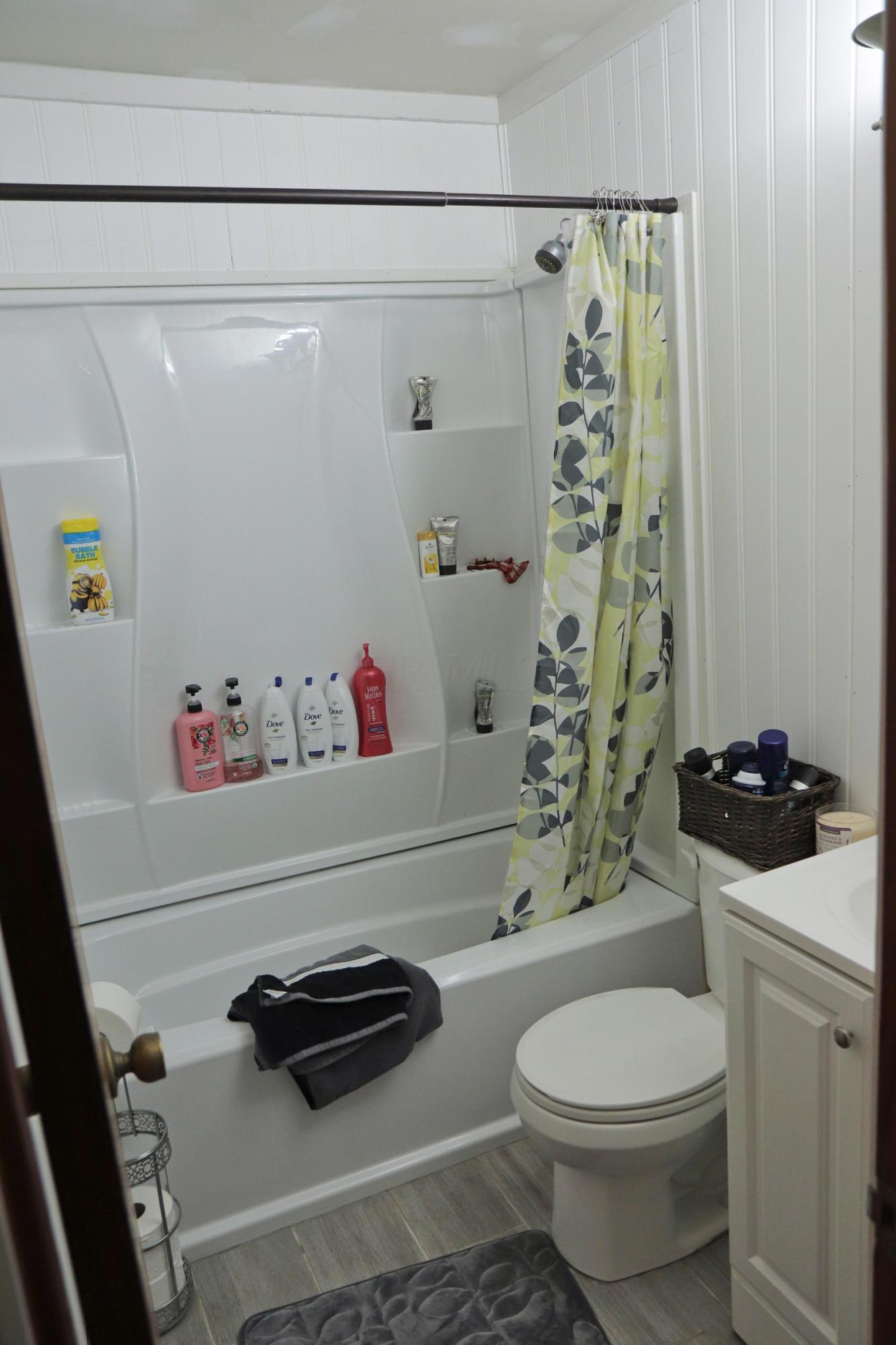 194 Hilliard Rome Road Columbus, OH 43228 - Photo 13 of 16 Gallery Image 13