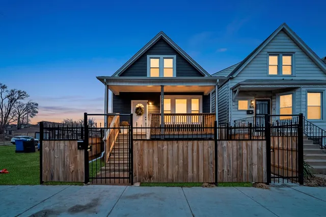 $279,000 | 1274 West 73rd Place, Chicago, IL 60636