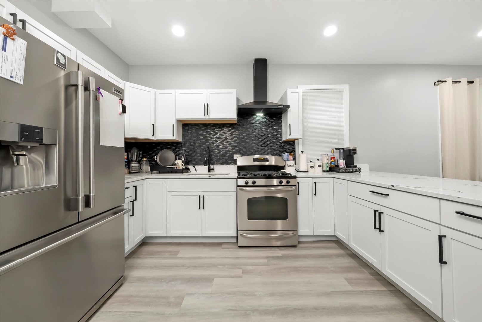 1274 West 73rd Place Chicago, IL 60636 - Photo 14 of 36