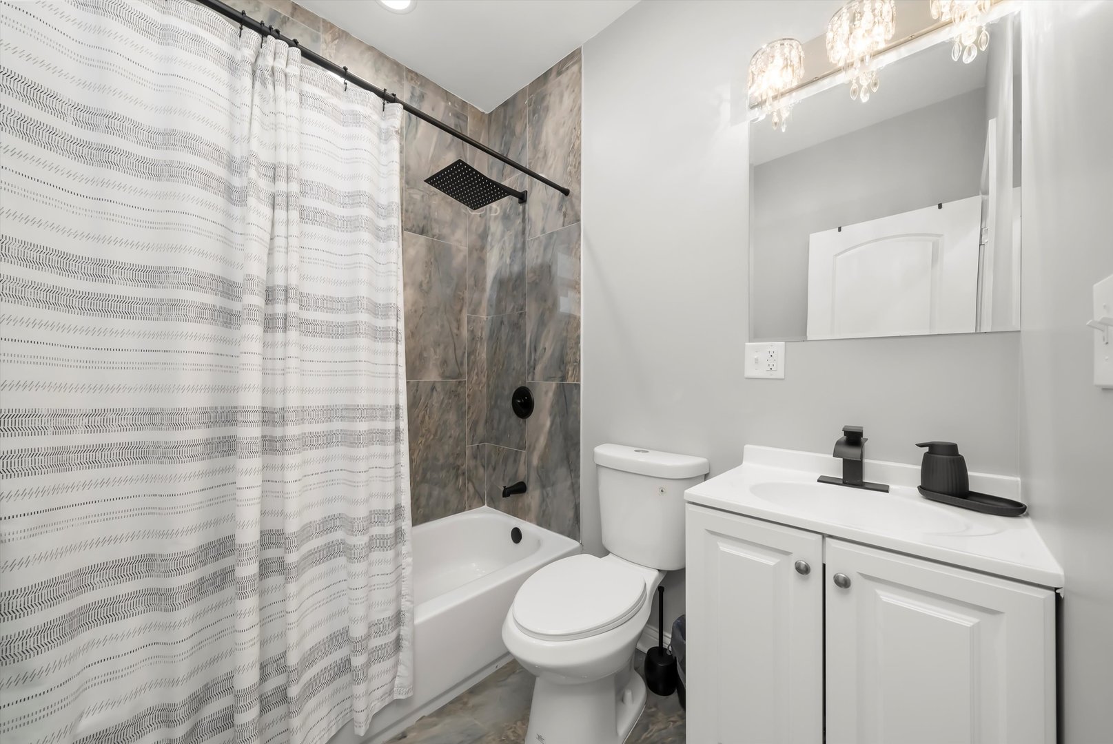 1274 West 73rd Place Chicago, IL 60636 - Photo 19 of 36