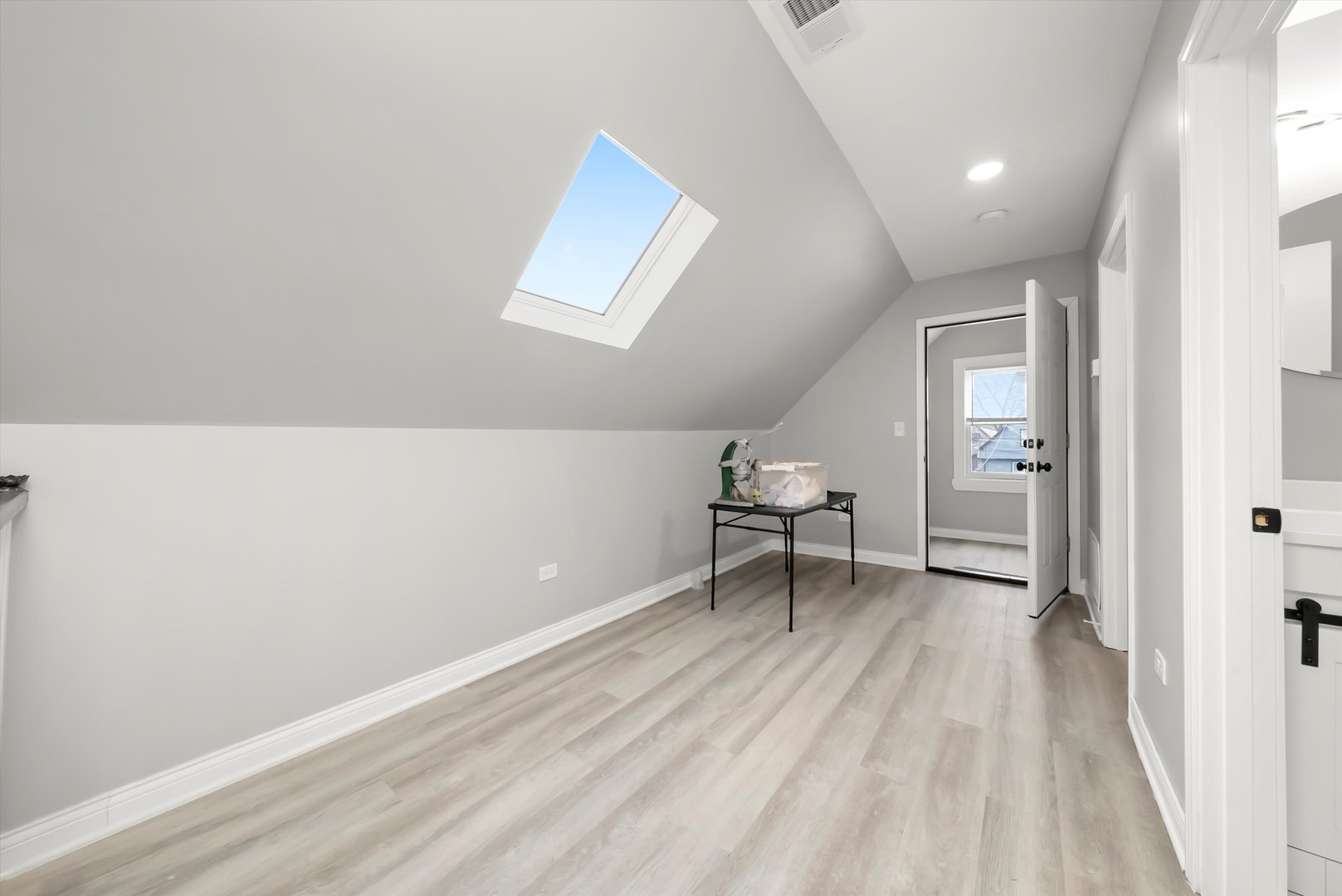 1274 West 73rd Place Chicago, IL 60636 - Photo 22 of 36