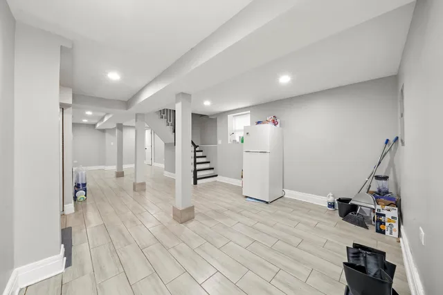 $279,000 | 1274 West 73rd Place, Chicago, IL 60636