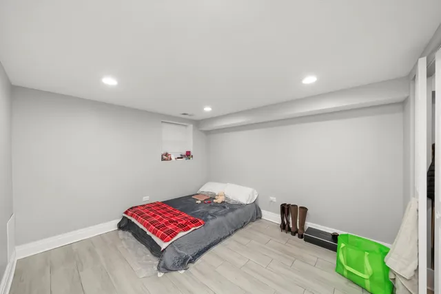 $279,000 | 1274 West 73rd Place, Chicago, IL 60636