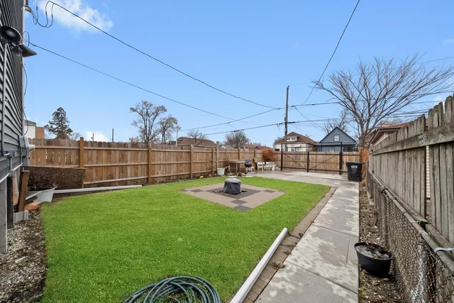 $279,000 | 1274 West 73rd Place, Chicago, IL 60636