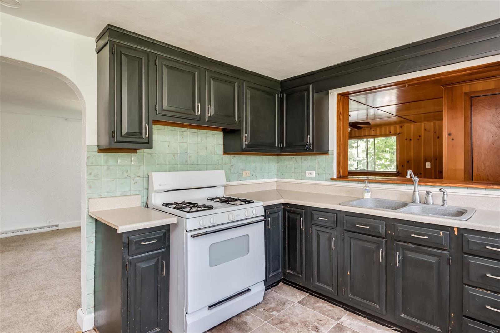 6504 Old Collinsville Road O'Fallon, IL 62269 - Photo 15 of 23 Gallery Image 15