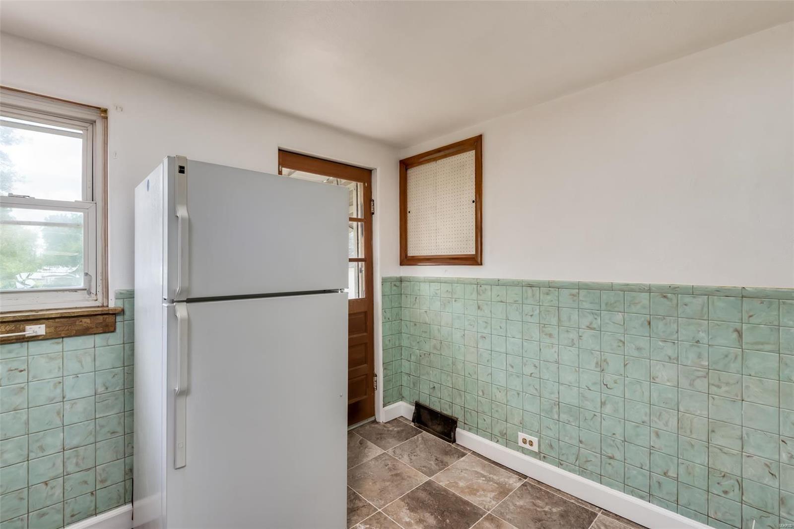 6504 Old Collinsville Road O'Fallon, IL 62269 - Photo 16 of 23 Gallery Image 16
