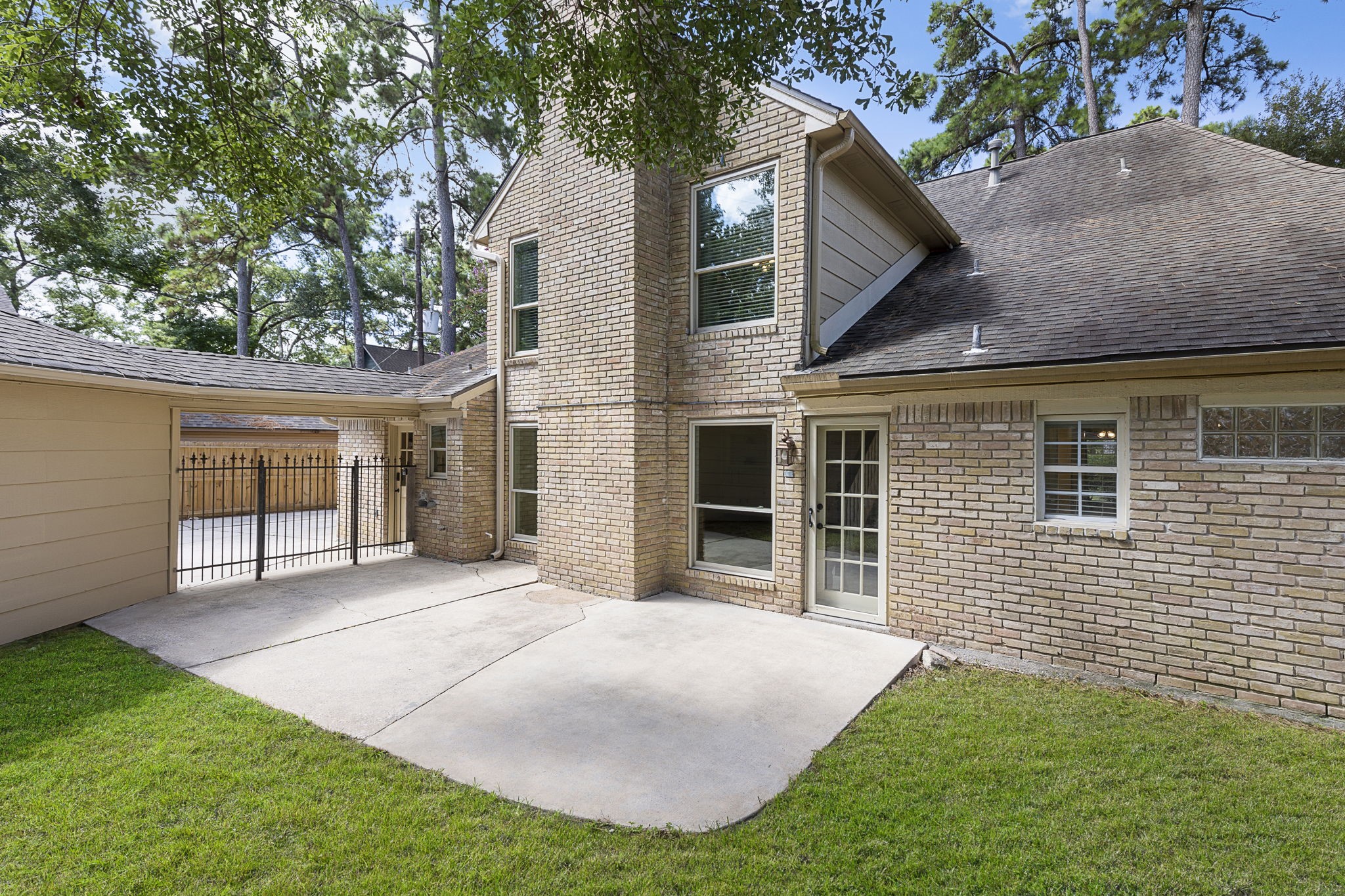 17706 Asphodel Lane Spring, TX 77379 - Photo 44 of 48 Patio area and gated to driveway.