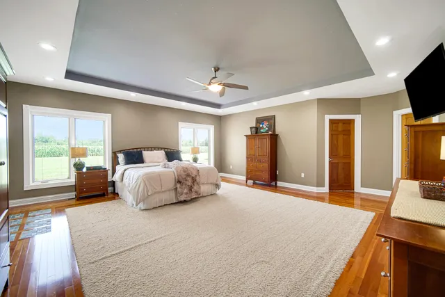 $899,900 | 4700 West 1100th Street North, Wheatfield, IN 46392