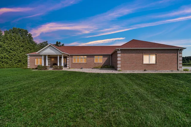 $899,900 | 4700 West 1100th Street North, Wheatfield, IN 46392