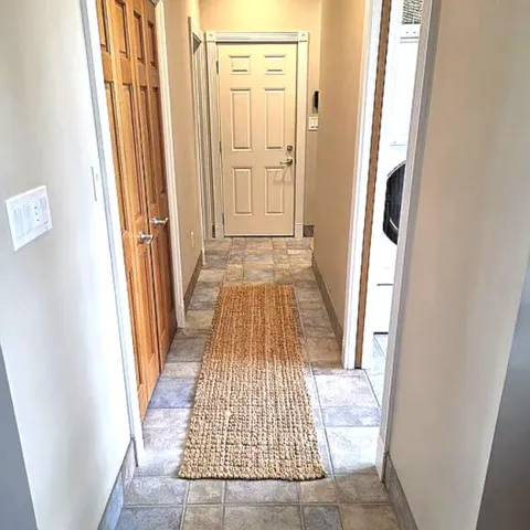 $899,900 | 4700 West 1100th Street North, Wheatfield, IN 46392