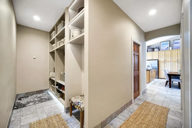 $899,900 | 4700 West 1100th Street North, Wheatfield, IN 46392