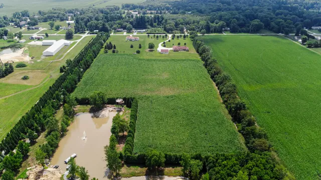 $899,900 | 4700 West 1100th Street North, Wheatfield, IN 46392