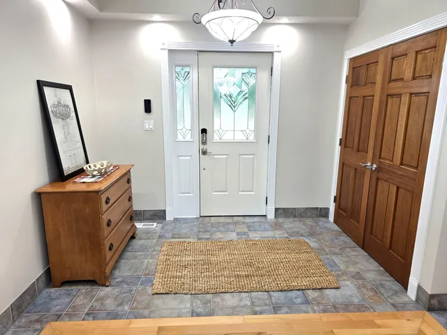 $899,900 | 4700 West 1100th Street North, Wheatfield, IN 46392