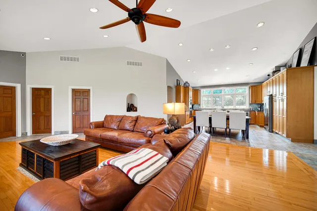 $899,900 | 4700 West 1100th Street North, Wheatfield, IN 46392