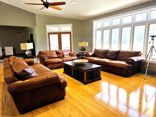 $899,900 | 4700 West 1100th Street North, Wheatfield, IN 46392