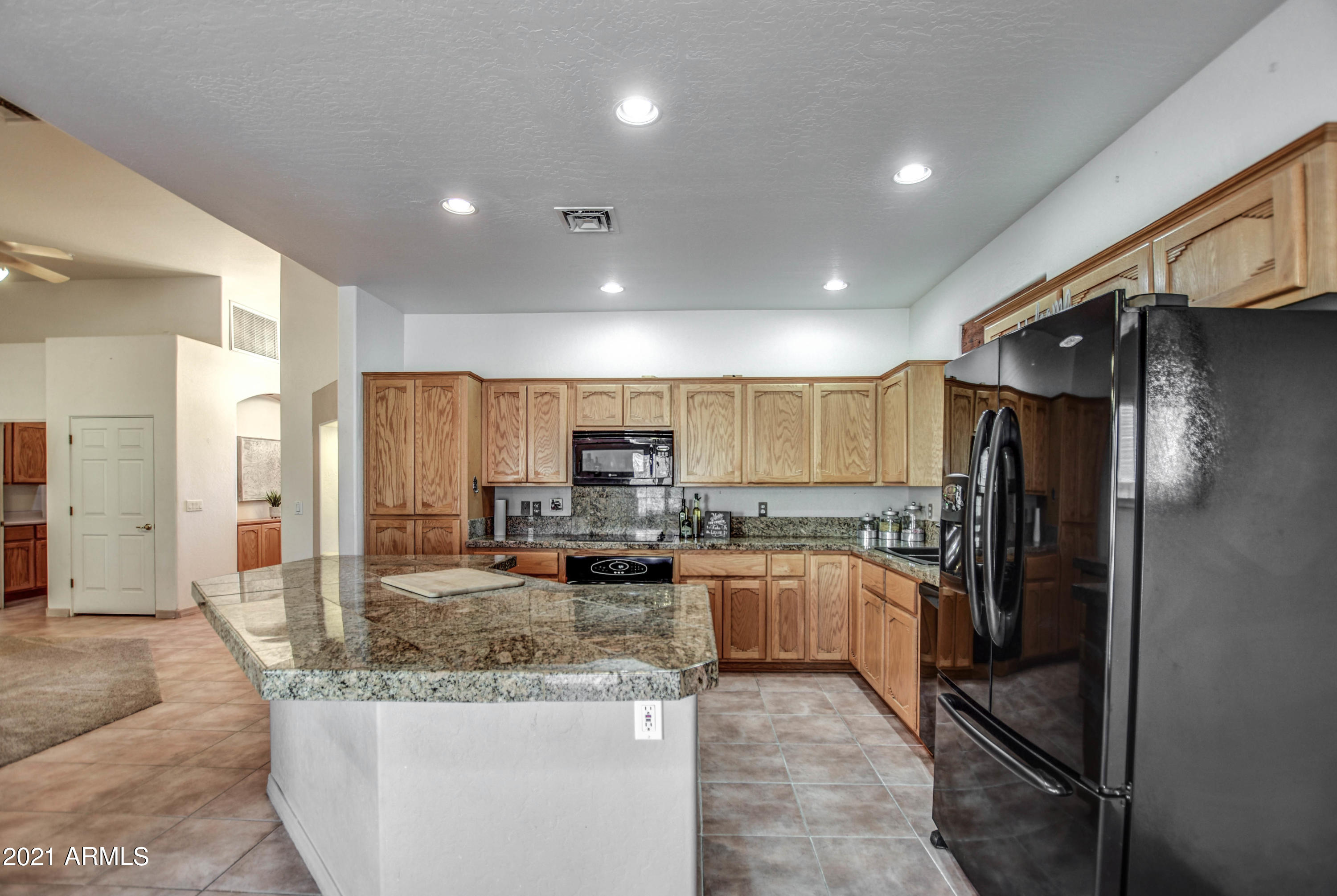 4066 North Cactus Road Apache Junction, AZ 85119 - Photo 17 of 52 KITCHEN 4