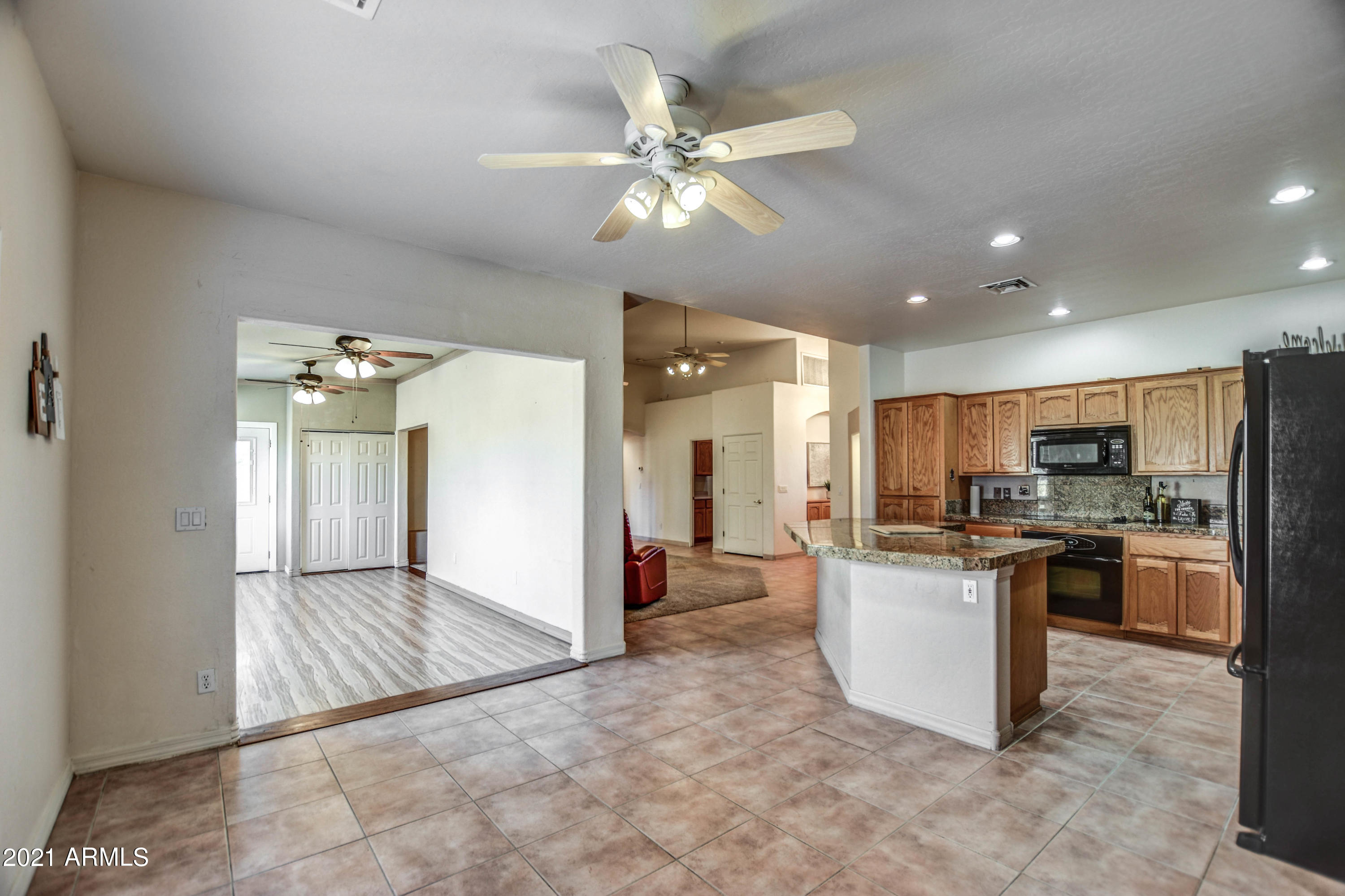 4066 North Cactus Road Apache Junction, AZ 85119 - Photo 23 of 52 EAT IN 4