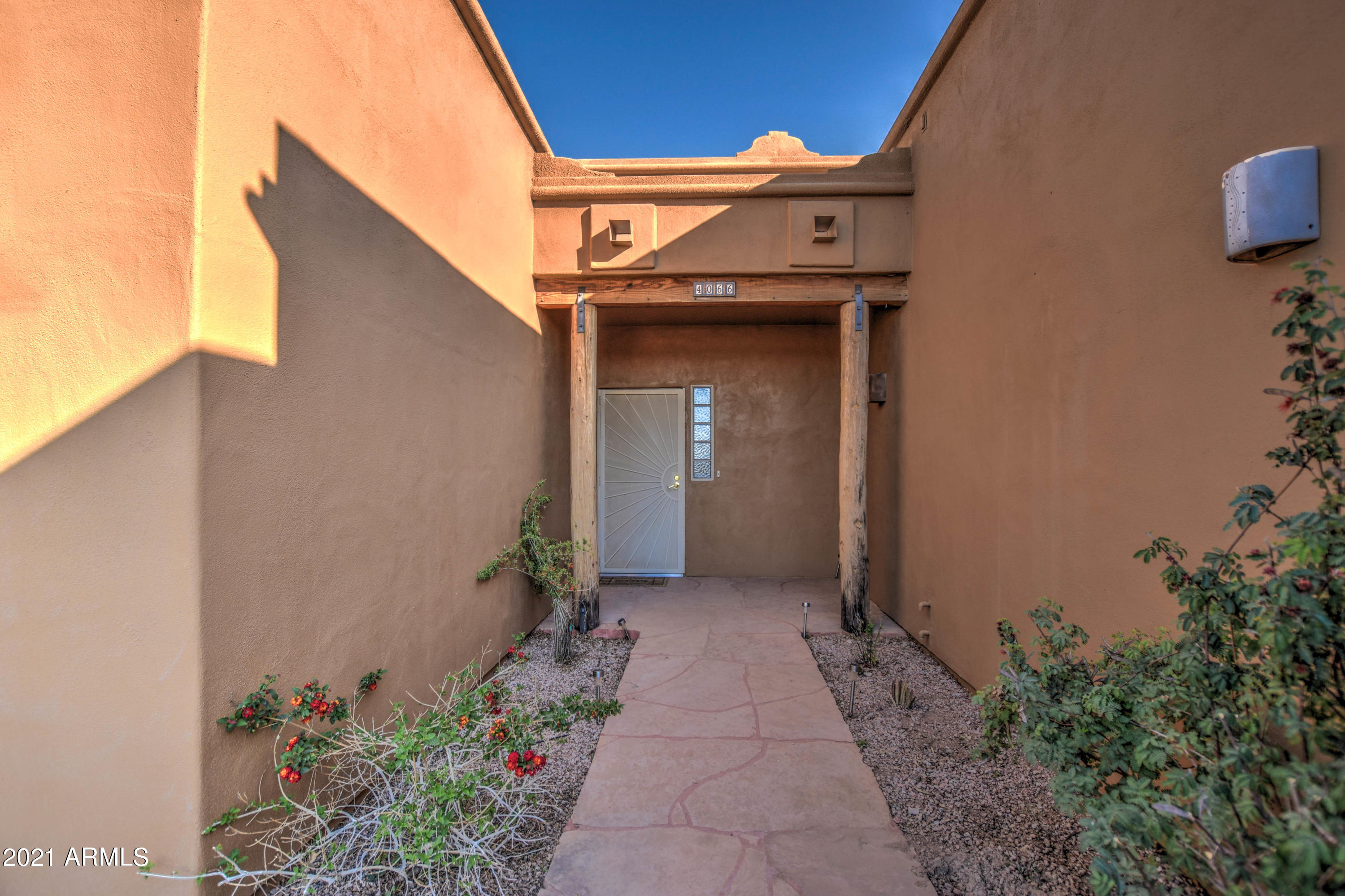 4066 North Cactus Road Apache Junction, AZ 85119 - Photo 4 of 52 FRONT 4