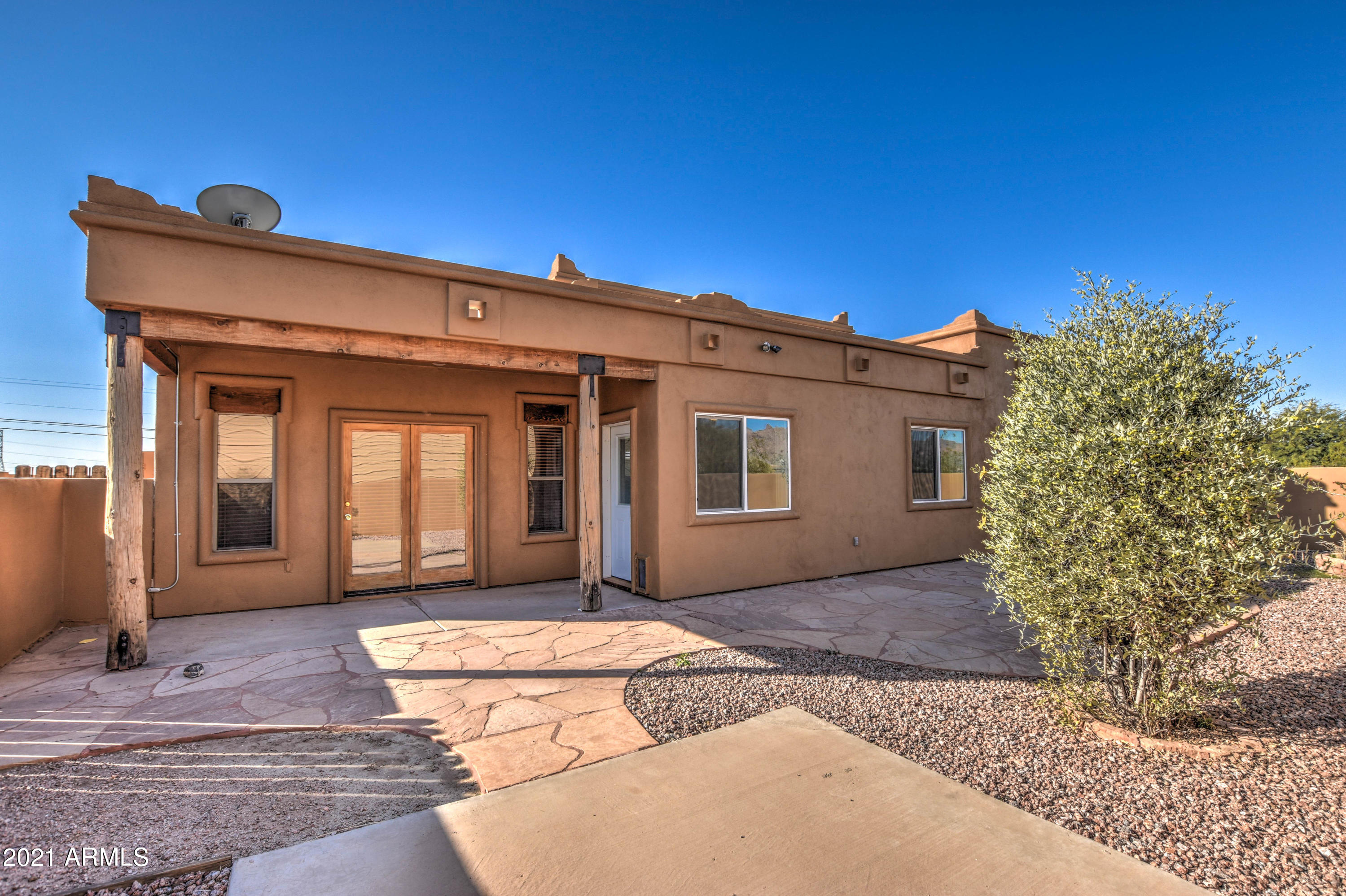 4066 North Cactus Road Apache Junction, AZ 85119 - Photo 48 of 52 REAR 3