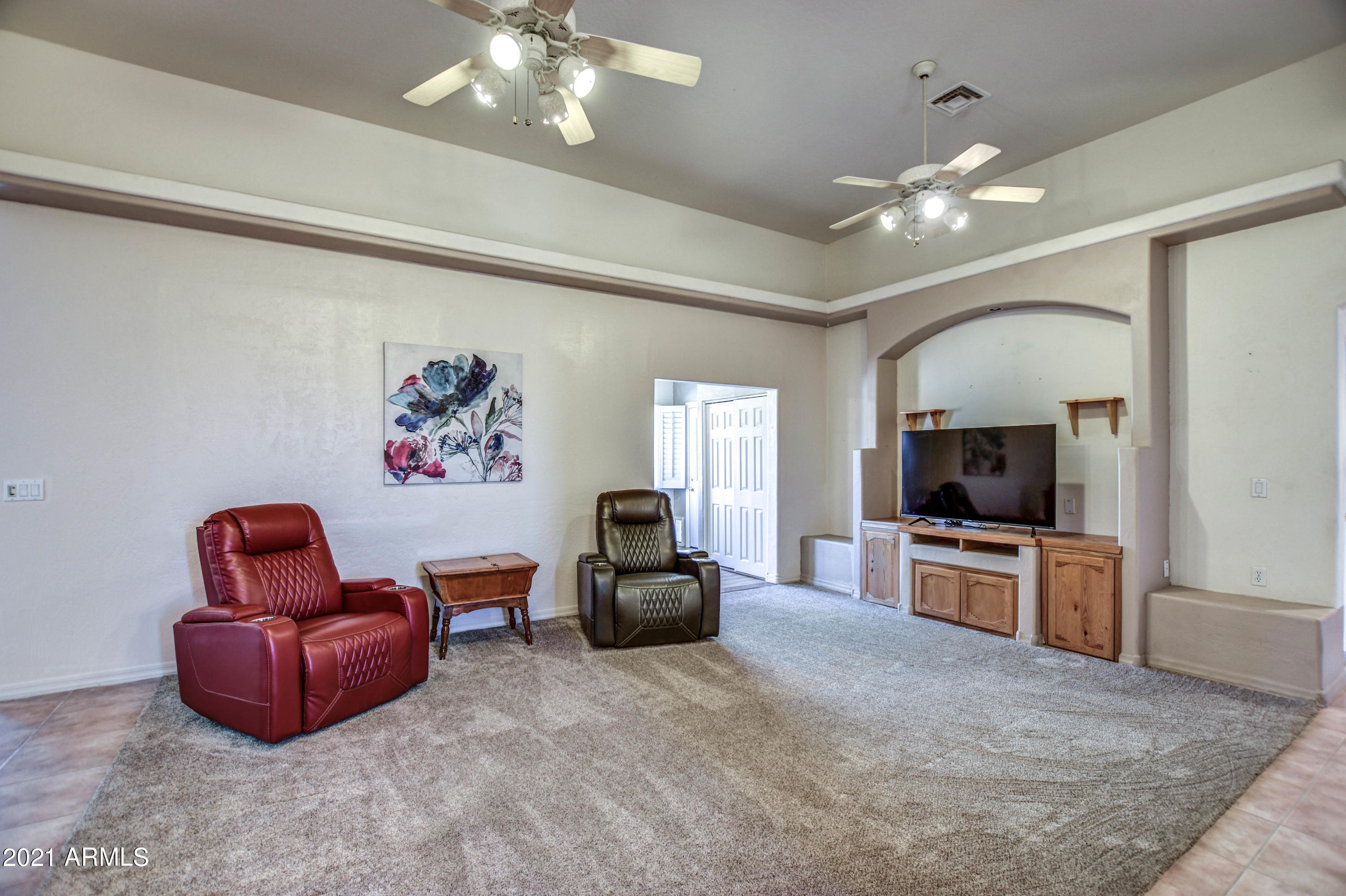 4066 North Cactus Road Apache Junction, AZ 85119 - Photo 10 of 52 LIVING 1