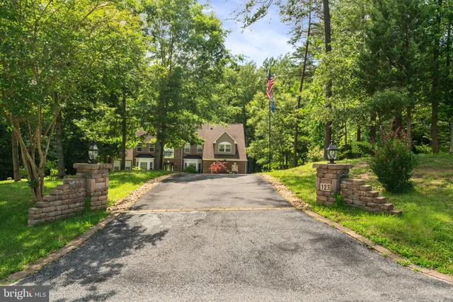 $924,900 | 123 Arden Lane, Stafford, VA 22556