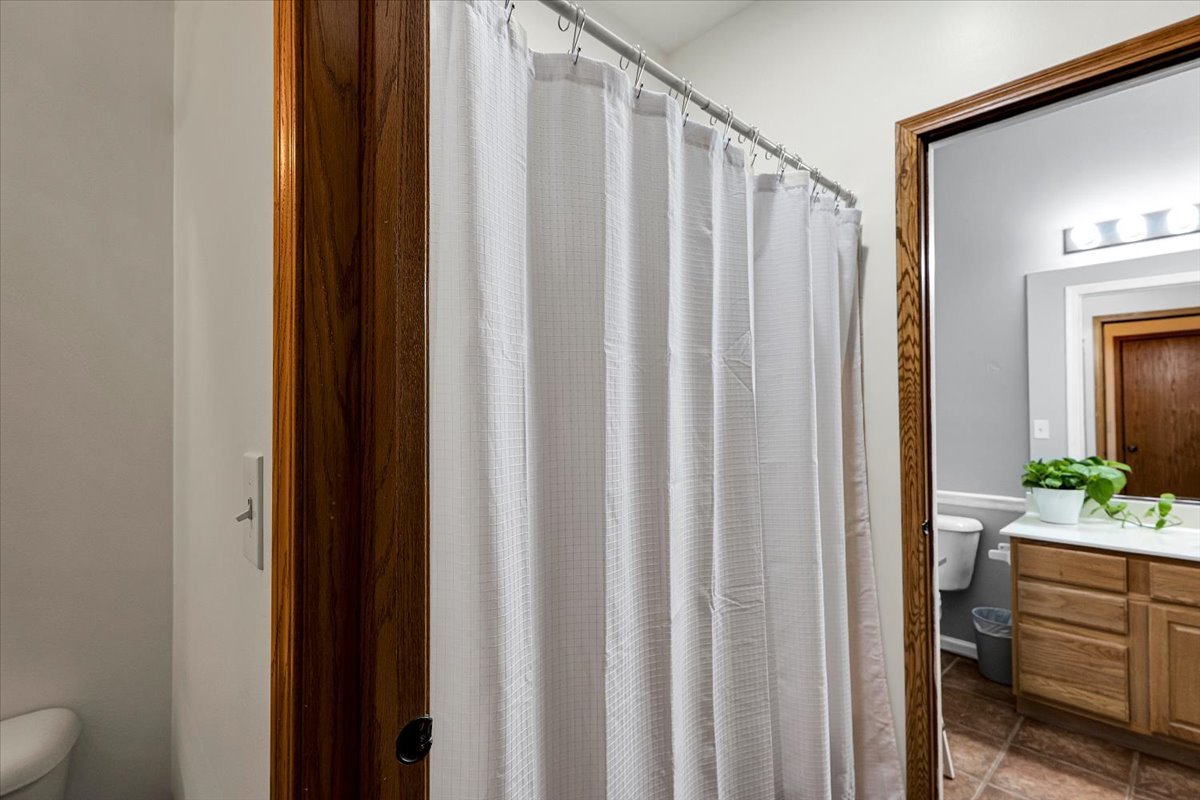 1502 Red Top Lane Minooka, IL 60447 - Photo 13 of 33